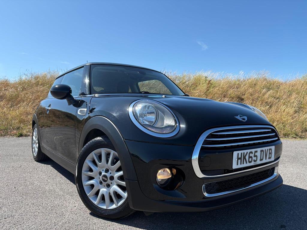 MINI Hatch 1.5 Cooper Auto Euro 6 (s/s) 3d HK65 DVB